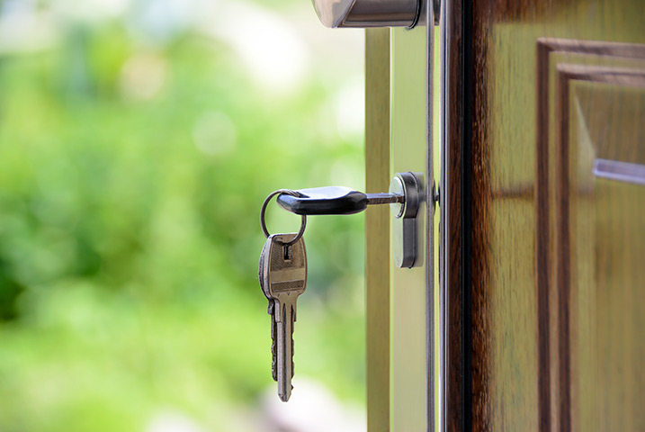 A2B Locks are able to provide local locksmiths in New Milton to repair your broken locks. 